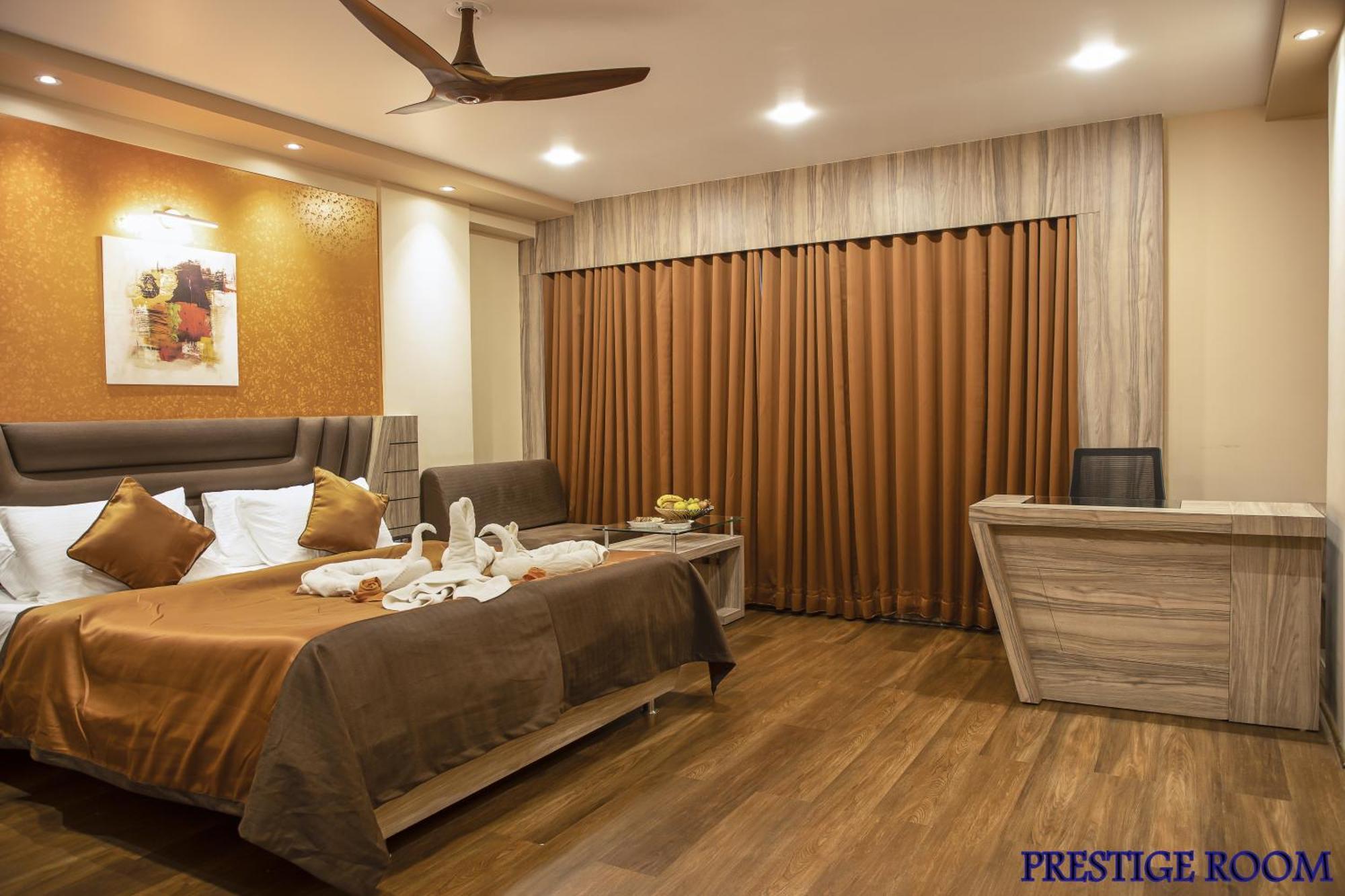 Hotel Rajmahal Guwahati Dış mekan fotoğraf